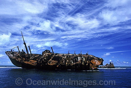 Shipwreck Runic photo