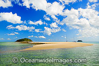 Langford Spit Whitsunday Islands Photo - Gary Bell