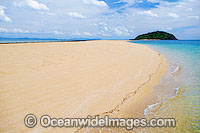 Seascape Whitsunday Islands Photo - Gary Bell