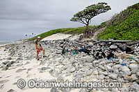 Garbage on beach Photo - Inger Vandyke