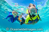 Children Snorkel Heron Island Photo - Gary Bell