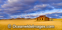 Historic Farmhouse South Australia Photo - Gary Bell