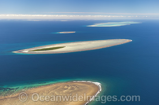 Polmaise Reef Masthead Island and Erskine Island photo