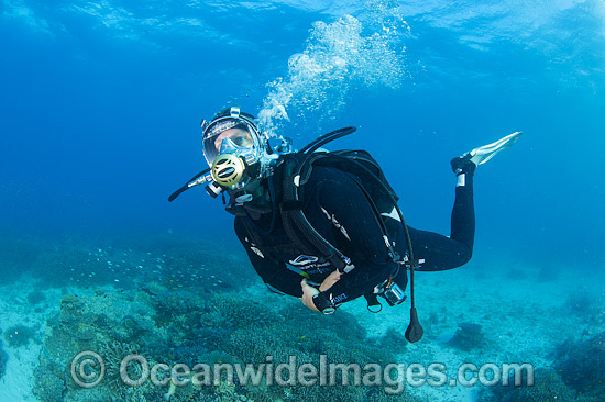 Diver underwater communications mask photo