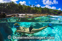 Snorkel Diving Christmas Island Photo - Gary Bell
