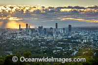 Brisbane city river Photo - Gary Bell