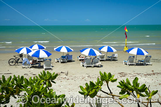 Port Douglas beach photo