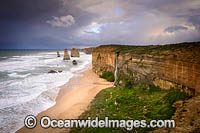 Twelve Apostles Photo - Gary Bell