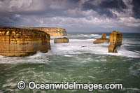 Twelve Apostles Photo - Gary Bell