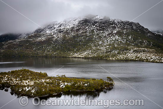 Dove Lake Tasmania photo