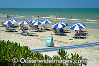 Port Douglas beach Photo - Gary Bell