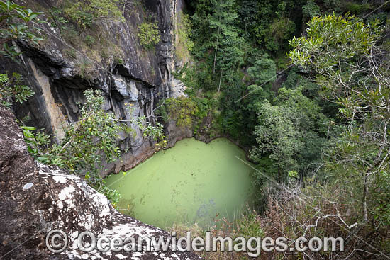 Mt Hypipamee Crater photo