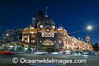 Flinders Street Railway Melbourne Photo - Gary Bell